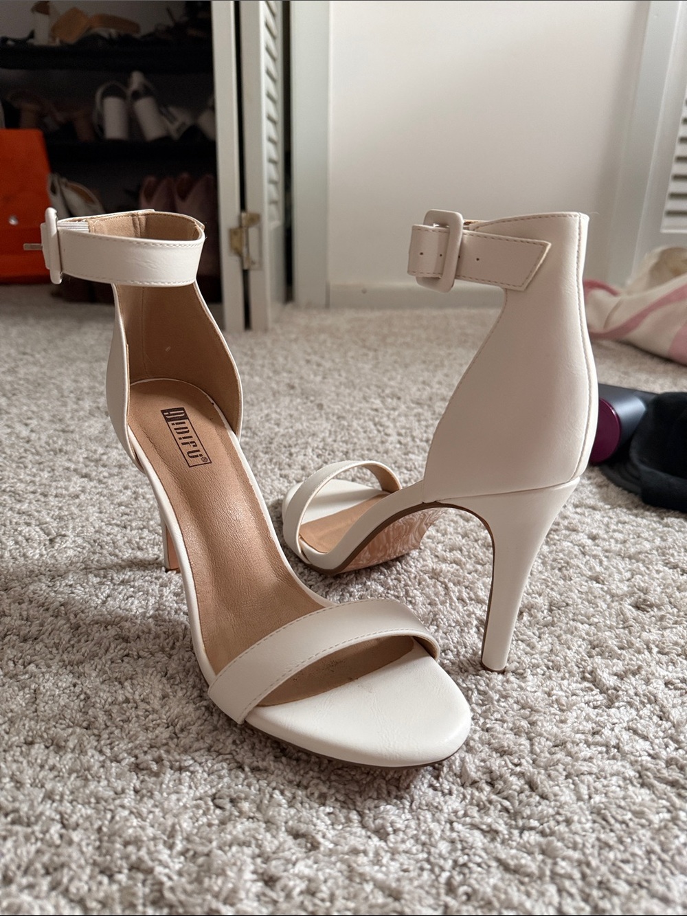 IDIFU Cream Ankle Strap Stiletto Sandals